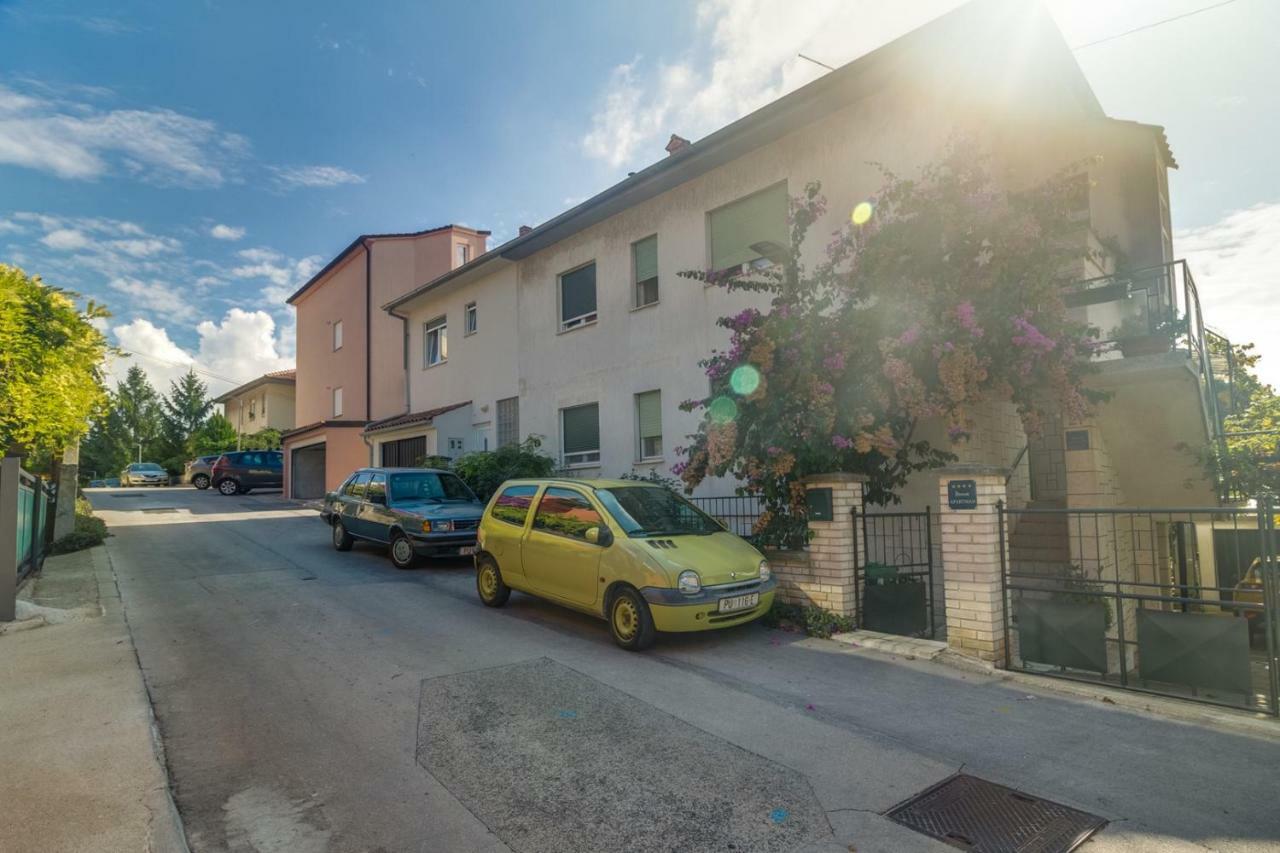 Apartments Perka near beach Pula Bagian luar foto